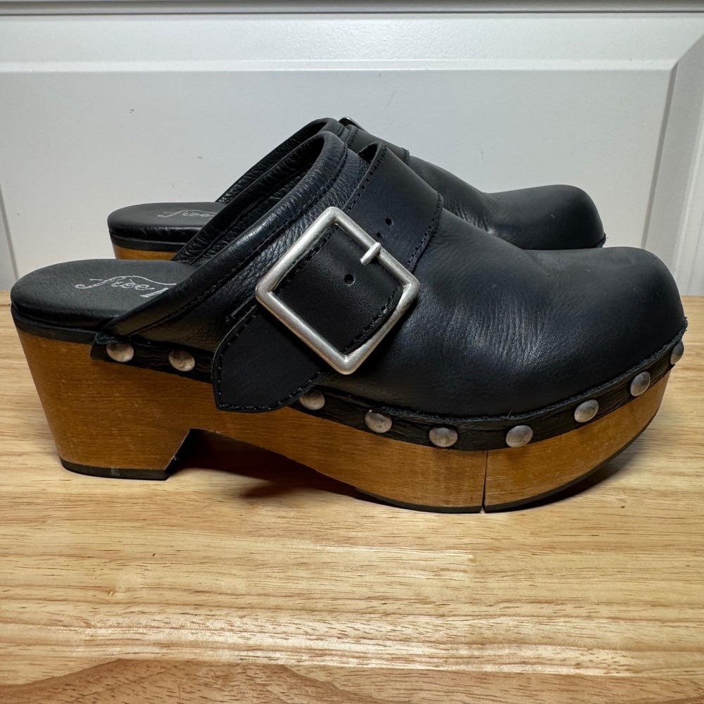 Free People Black Leather Studded Buckle Wood Platform Clogs Made in Spain 38 - Picture 9 of 16